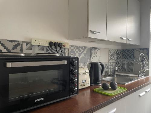 Entire house floor perfect for couples & freelancers - available for single too, Londyn (zdjęcie 7)
