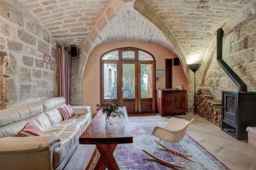 Stunning Medieval Getaway - Location saisonnière - Vic-la-Gardiole