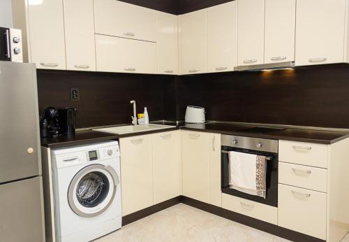 Golden Sands 1BD Apartment by Flat Mаnager 3