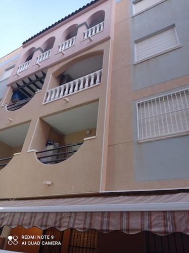 Moderno apartamento al lado de playa La Mata Alicante
