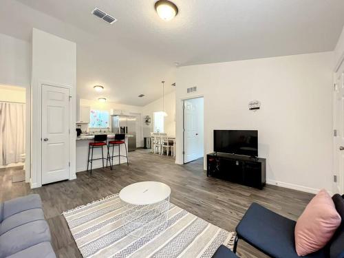 Serenity in Ocala: Your Private Retreat in Nature in Belleview, USA