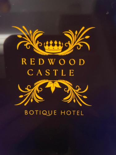 Redwood Castle vacation apartment in Leggett