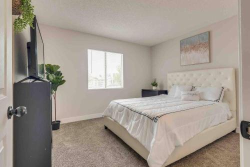 Cozy home! 16 Min away from strip and fremont, Las Vegas (photo 5)