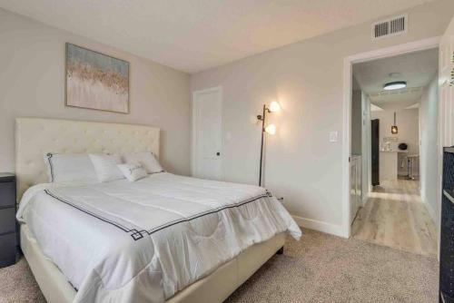 Cozy home! 16 Min away from strip and fremont, Las Vegas (photo 8)
