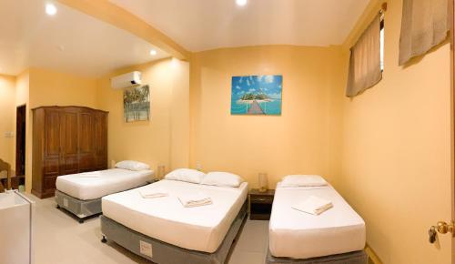 Mabini Hotel Room Type - Deluxe Family Room