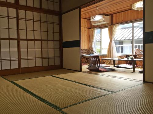 Japanese-Style Superior Room