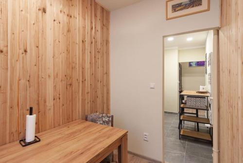 Vysoká Apartman EMF/STP, Братислава (фото 6)
