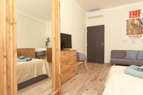 Vysoká Apartman EMF/STP, Братислава (фото 9)