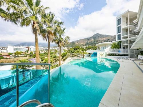 95-Exclusive Apartment in la Reserva del Higueron, Benalmadena