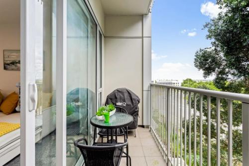 Hideaway Apartment with pool and free parking, Auckland (photo 6)