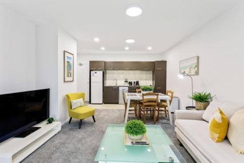 Hideaway Apartment with pool and free parking, Auckland (photo 10)