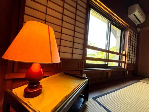 ゲストハウス下瀬アゲマツJapanese-Style Triple Guest House【Library】