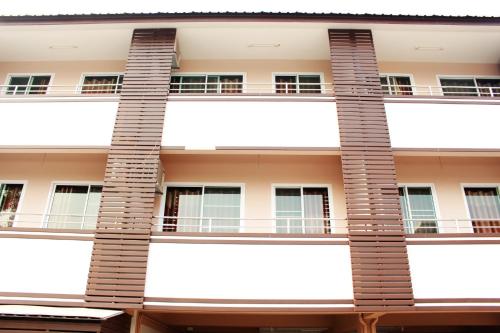 Exterior view, Pornkasem House near Ban Dai Nong Lom Health Promoting Hospital