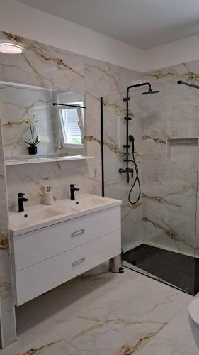 Apartments Stars – Zadar, VA