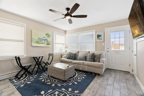 33rd Unit 3 Beach Bliss Parking Beach 2 Blocks Away in 雙桅船市 (NJ)