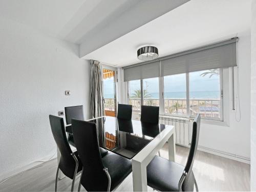  Global Properties, Apartamento en primera linea de playa, Puerto de Sagunto in Puerto de Sagunto