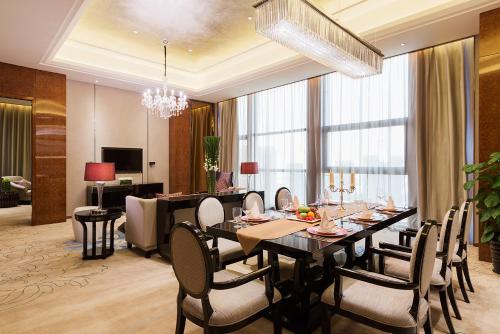 467935469 Maanshan Wanda Realm Hotel