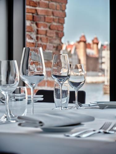 467936098 Holiday Inn Gdansk - City Centre by IHG