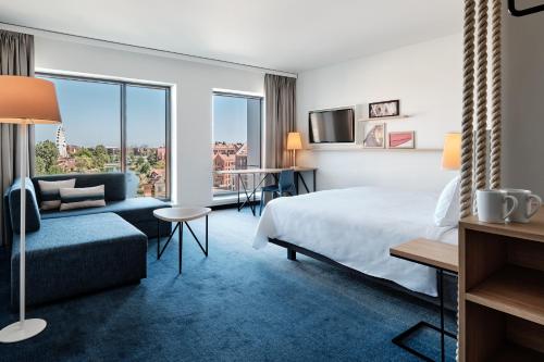 467936188 Holiday Inn Gdansk - City Centre by IHG