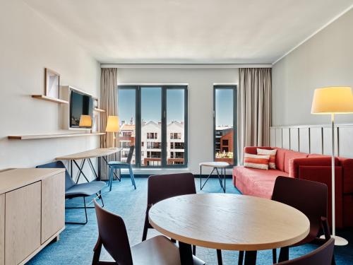 467936462 Holiday Inn Gdansk - City Centre by IHG