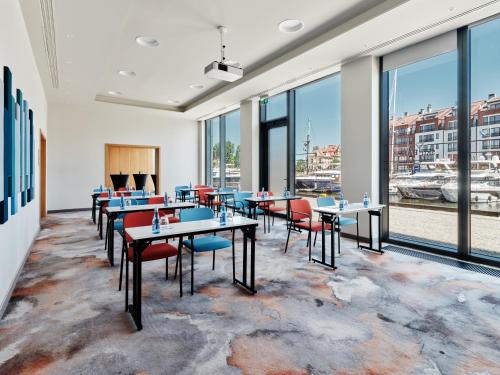467936784 Holiday Inn Gdansk - City Centre by IHG