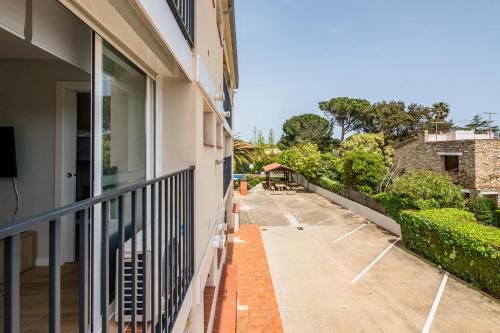 AO-6 Calella de Palafrugell 2 PAX - image 3