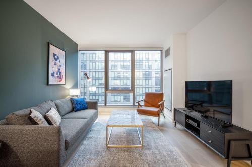 Navy Yard 1BR w WD Gym Doorman nr Metro WDC-125 in Washington, USA