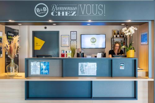 B&B HOTEL Troyes Magasins d'usine