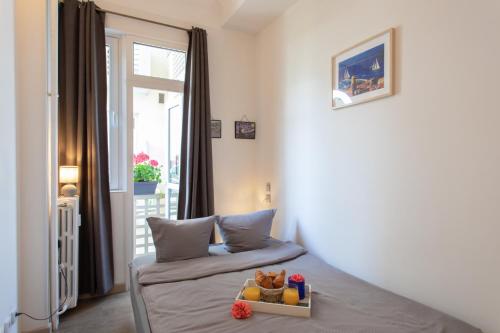 BEAUTIFUL apartment , beach 3 min walk , free parking, near Negresco, Nice (photo 5)