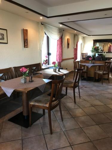 Gasthof zur Post Hotel - Restaurant