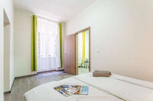 Paralello Universo-Supercentral by NW 4