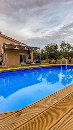 Villa Lagonisi in Ag. Marina (Kropia)