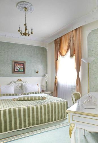 1 double bed
