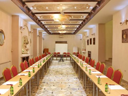 غرفة الاجتماعات/الاحتفالات, Queen's Astoria Design Hotel in Savski Venac