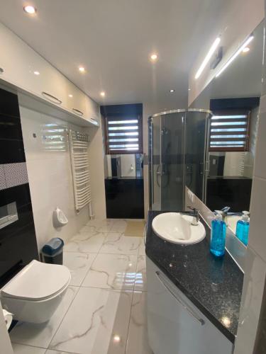Bruser, Energylandia Zator noclegi apartament pokoje do wynajęcia (Energylandia Zator noclegi apartament pokoje do wynajecia) in Grojec