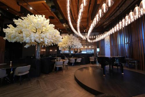 레스토랑, Dream Island Spa & Health Resort in 아인 주림