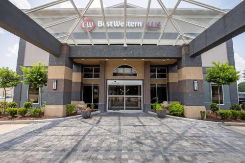 Best Western Plus Lafayette Vermilion River Inn & Suites in Lafayette, USA