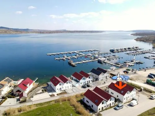 Geiseltalsee Haus am See mit Wallbox in Mücheln, Deutschland