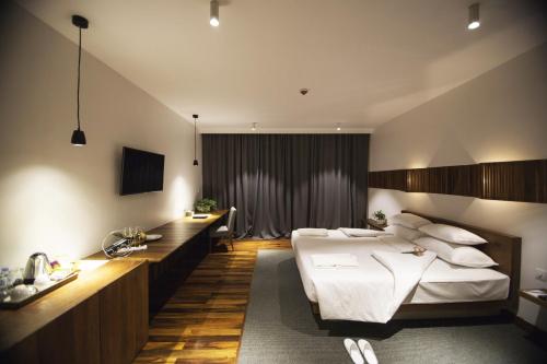 Somadevi Residence Room Type - Executive Double Room