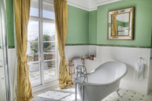 badtunna, Albert Cottage Hotel in Whippingham and Osborne