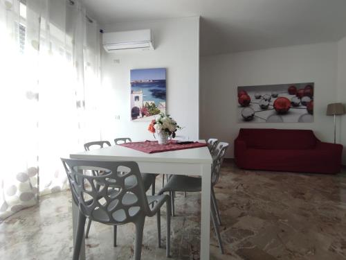 Létesítmények, Hotel Miramare in Otranto Városközpont