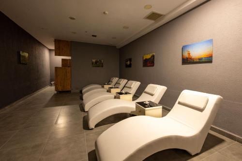 Interstellar Hotel Merter - image 10