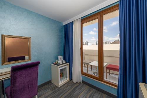 Interstellar Hotel Merter - image 4