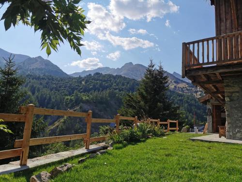 Chalet La Foux - Ancienne ferme rénovée Allos