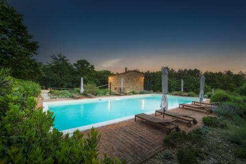 Зручності, PODERE SANTA CROCE 10, Emma Villas in Радікондолі