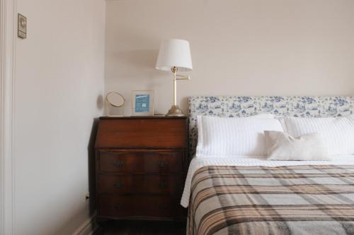 1 double bed