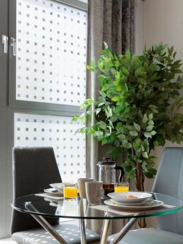 Létesítmények, 1 Bed Apartment - Redhill Central, Surrey, Gatwick #2 in Redhill West