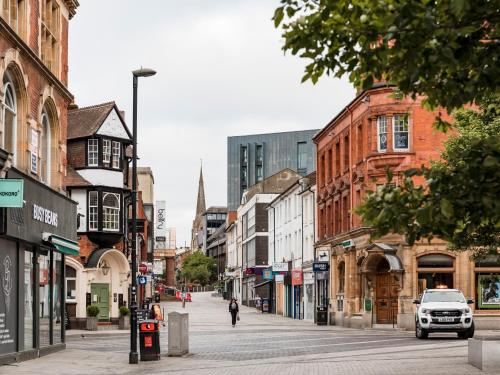 Omgeving, 1 Bed Apartment - Redhill Central, Surrey, Gatwick #3 in Redhill West