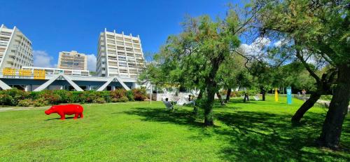 สวน, Hotel Saint-Clair, cote Plage in ลา กรองด์ มอตต์