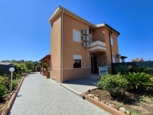  Villa Antoinette Sardegna in 9045 Costa degli Angeli